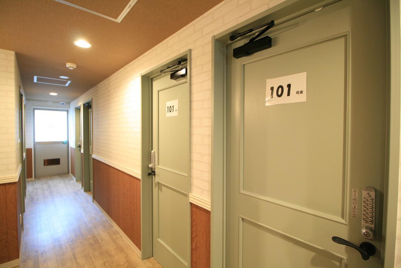 Guesthouse Kobe Sannomiya Екстер'єр фото